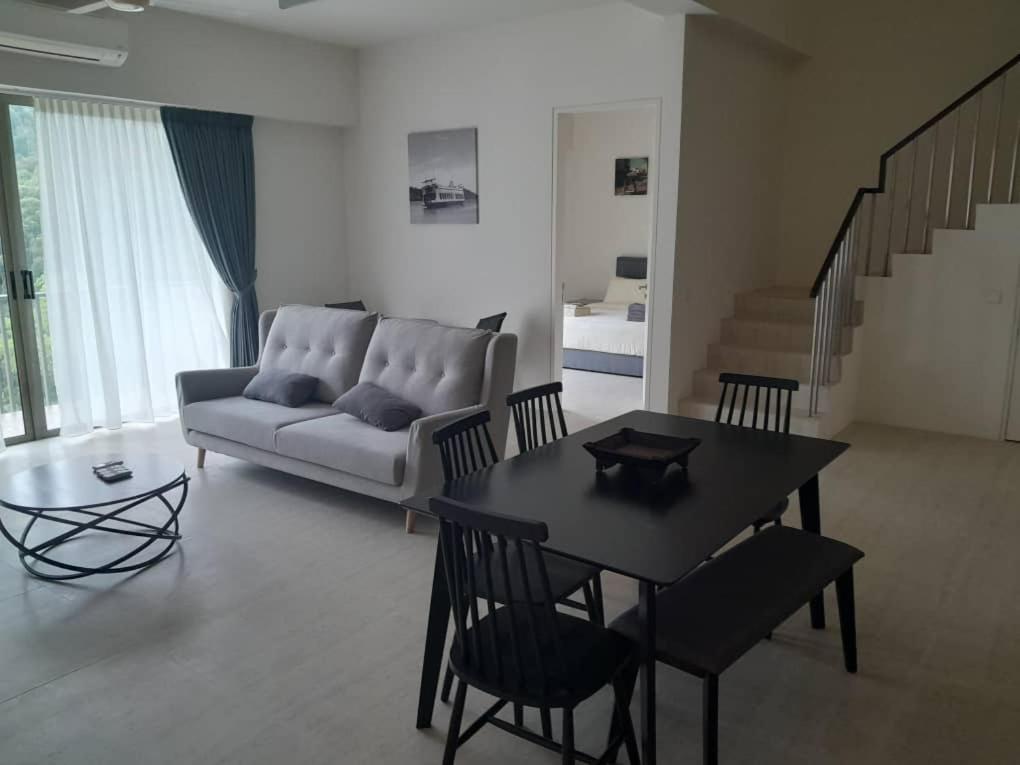 By The Sea Suites - Managed By Sdb Host Batu Ferringhi Exterior photo